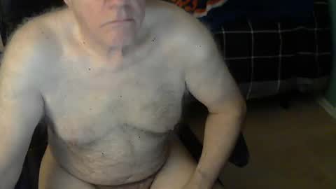 Snapshot of islesman22 chatting on December 11, 2024, 10:25 am islesman22 online show from December 11, 2024, 10:25 am