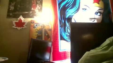 isntthisbreezemellow online show from December 4, 2025, 7:44 pm