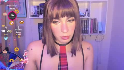 Snapshot of issa_latin chatting on October 2, 2025, 5:03 am INSTAGRAM issabella18   TWITTER issa latin online show from October 2, 2025, 5:03 am