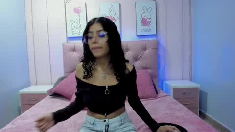 Issa  online show from October 9, 2025, 11:47 pm