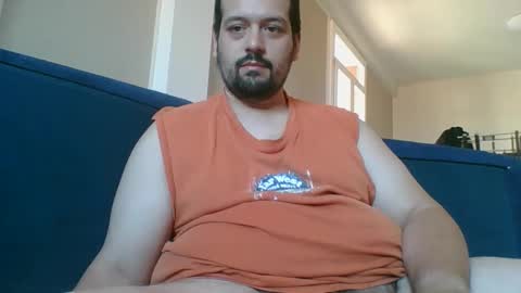 italianbigboy93 online show from September 29, 2025, 2:11 pm