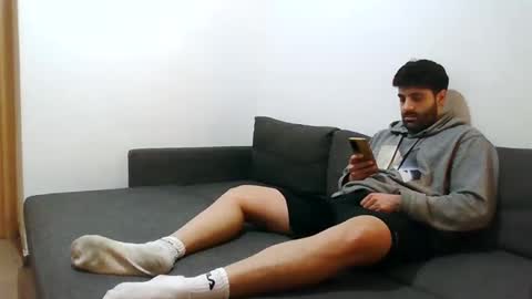 Snapshot of italianboybcn chatting on December 30, 2024, 11:59 am italianboybcn online show from December 30, 2024, 11:59 am