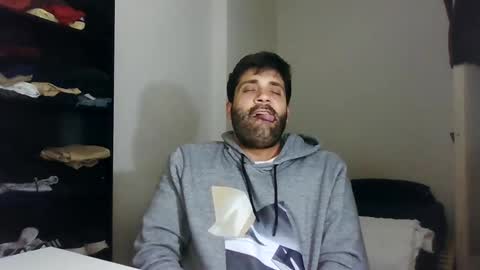 Snapshot of italianboybcn chatting on March 6, 2025, 3:24 pm italianboybcn online show from March 6, 2025, 3:24 pm