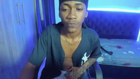 Snapshot of iteban_boy chatting on November 20, 2025, 1:44 pm iteban_boy online show from November 20, 2025, 1:44 pm