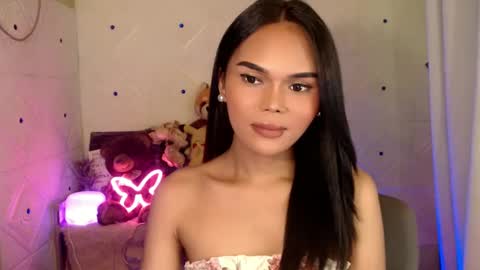 Snapshot of itgirl_cathy chatting on February 14, 2025, 10:36 pm CathCathy online show from February 14, 2025, 10:36 pm