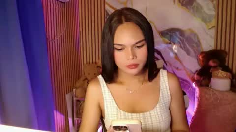 Snapshot of itgirl_cathy chatting on October 4, 2025, 6:22 am CathCathy online show from October 4, 2025, 6:22 am