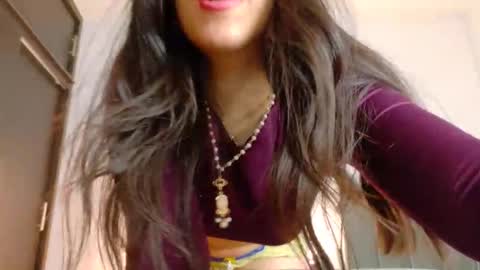 K A R I online show from November 14, 2025, 12:42 am