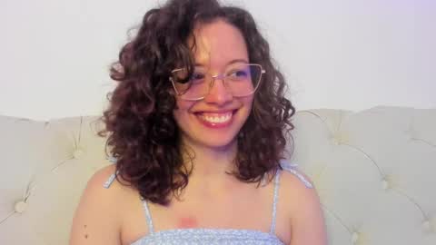 Snapshot of its_marie chatting on February 11, 2025, 2:13 pm Maria online show from February 11, 2025, 2:13 pm