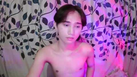 Snapshot of its_saya chatting on October 6, 2025, 12:13 pm its_saya online show from October 6, 2025, 12:13 pm