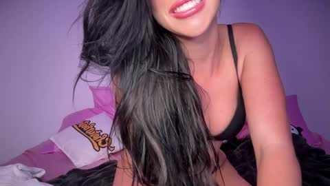 Snapshot of itskassielee chatting on January 5, 2025, 8:22 am itskassielee online show from January 5, 2025, 8:22 am