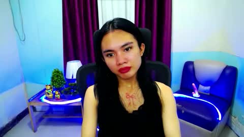 itsmeloveypinay online show from November 22, 2025, 6:18 pm