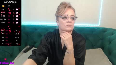 ivanacharm online show from February 19, 2025, 10:34 am
