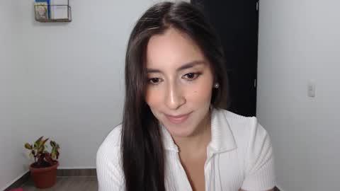 Snapshot of ivanna_angel chatting on November 17, 2025, 1:22 am Ivanna angel online show from November 17, 2025, 1:22 am