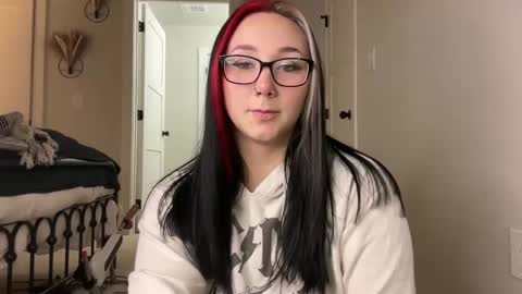 ivey jade online show from October 3, 2025, 5:37 am