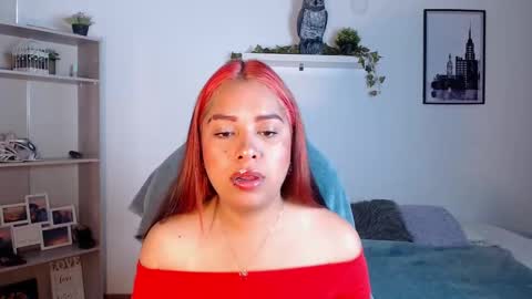 Snapshot of ivone_castro chatting on October 27, 2025, 12:42 pm ivone_castro online show from October 27, 2025, 12:42 pm