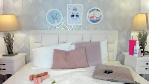 Snapshot of ivonny___ chatting on October 25, 2025, 11:51 am ivonny online show from October 25, 2025, 11:51 am