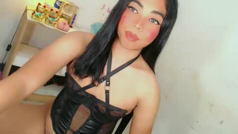 Snapshot of ivory_delight chatting on September 14, 2025, 1:54 pm ivory_delight online show from September 14, 2025, 1:54 pm
