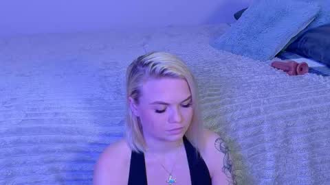 ivory_soule online show from December 5, 2025, 7:10 pm