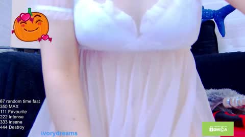 Ivory online show from November 8, 2025, 9:24 pm