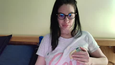 Snapshot of ivoryorchid chatting on January 31, 2025, 6:14 pm Ivory online show from January 31, 2025, 6:14 pm