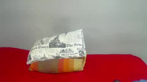 Snapshot of ivorytits48 chatting on March 10, 2025, 1:32 pm IVORYTITS48 online show from March 10, 2025, 1:32 pm