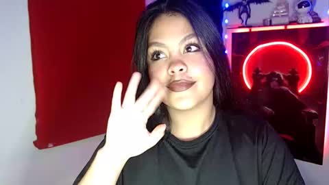 Snapshot of ivy2011 chatting on October 26, 2025, 10:58 pm ivy online show from October 26, 2025, 10:58 pm