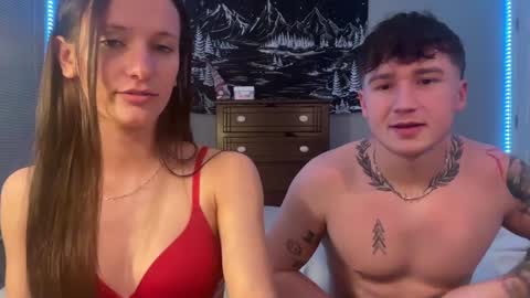 Snapshot of ivy69_9 chatting on January 21, 2025, 9:35 am ivy69 9 and cody online show from January 21, 2025, 9:35 am
