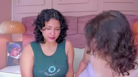 Snapshot of ivy_and_molly chatting on March 4, 2025, 11:51 am Ivy and Molly online show from March 4, 2025, 11:51 am