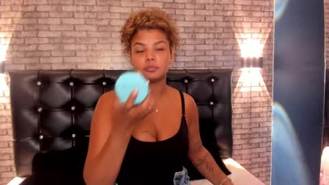 Snapshot of ivy_copper1 chatting on March 1, 2025, 9:59 pm Ig ivycopper1 online show from March 1, 2025, 9:59 pm