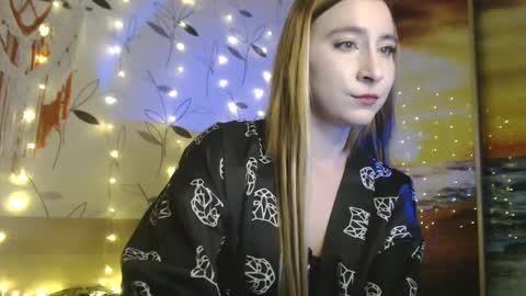 Snapshot of ivy_dean_ chatting on February 10, 2025, 10:51 pm Ivy online show from February 10, 2025, 10:51 pm