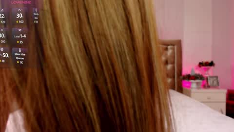 Ivy Myaa online show from December 15, 2024, 8:25 pm