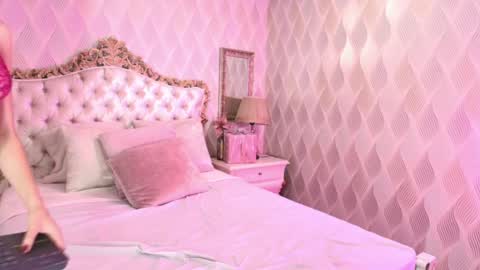 Ivy online show from January 3, 2025, 4:37 pm