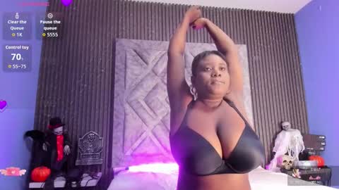 IVANA  online show from October 26, 2025, 1:17 pm