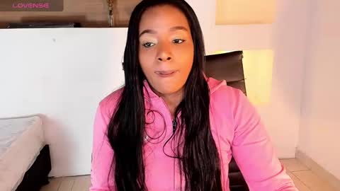 Snapshot of ivybliss8 chatting on January 19, 2025, 12:28 pm i v y  b l i s s online show from January 19, 2025, 12:28 pm