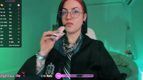 Snapshot of ivyhoney chatting on December 8, 2024, 11:03 am IVY - Follow me 3 online show from December 8, 2024, 11:03 am