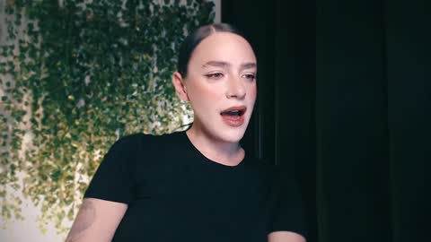 Miss Ivy online show from January 22, 2025, 2:56 pm