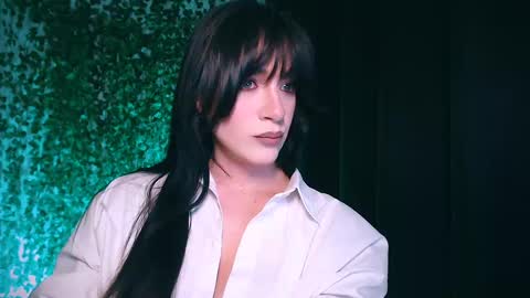 Miss Ivy online show from February 9, 2025, 3:23 pm