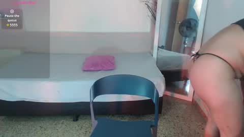 ivyshine7 online show from September 18, 2025, 3:52 am