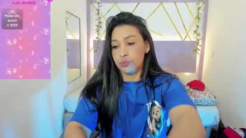 ivyshine7 online show from November 3, 2025, 6:53 pm