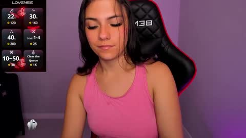 Snapshot of ivyy_scott chatting on February 23, 2025, 5:29 pm Ivvy online show from February 23, 2025, 5:29 pm