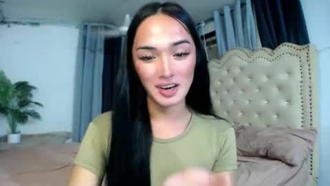 iwillcum4u_ online show from November 22, 2025, 1:04 am