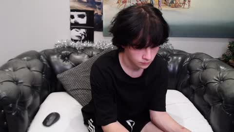 Maxim online show from December 13, 2024, 12:31 am