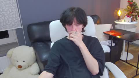 Maxim online show from December 19, 2024, 3:40 am