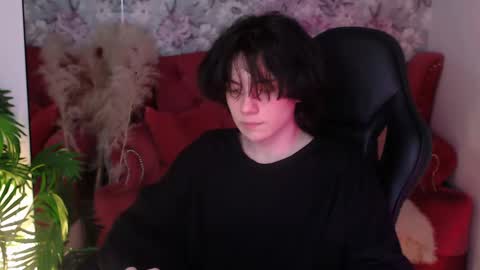 Maxim online show from March 3, 2025, 9:59 pm