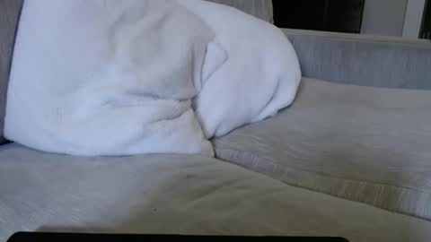 James online show from December 1, 2025, 6:13 pm