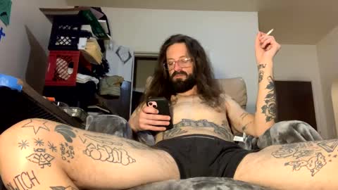 Snapshot of j_boogie_mane chatting on December 28, 2024, 2:54 am j boogie online show from December 28, 2024, 2:54 am