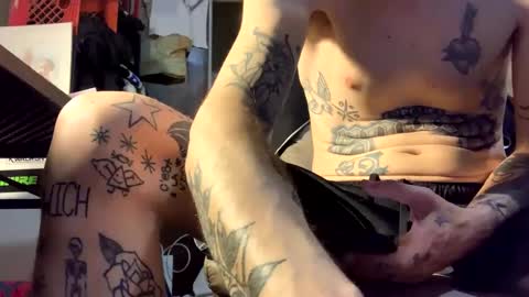 Snapshot of j_boogie_mane chatting on March 7, 2025, 2:25 am j boogie online show from March 7, 2025, 2:25 am