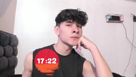 Snapshot of j_u_p_i_t_e_r chatting on January 2, 2025, 3:51 pm Noah online show from January 2, 2025, 3:51 pm