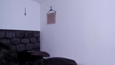 Snapshot of j_u_p_i_t_e_r chatting on January 3, 2025, 3:55 pm Noah online show from January 3, 2025, 3:55 pm