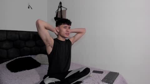 Snapshot of j_u_p_i_t_e_r chatting on January 16, 2025, 12:31 pm Noah online show from January 16, 2025, 12:31 pm